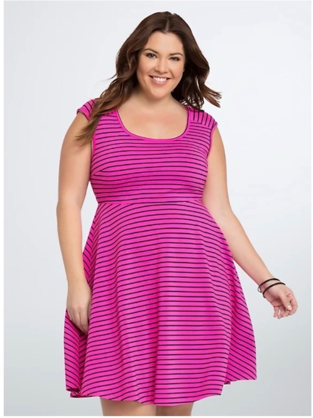 Torrid Neon Pink / Black Crossback dress size 5 5x like new